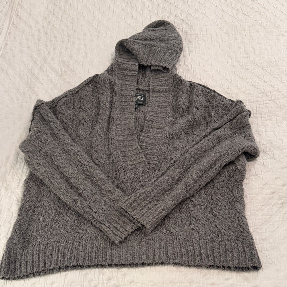 American Eagle Outfitters Gray V-Neck Sweater
